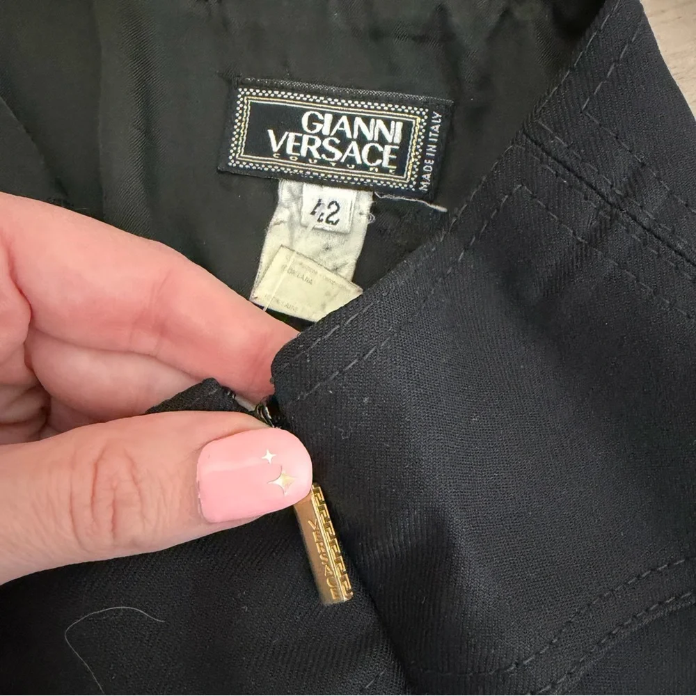 Gianni Versace Vintage Elegant Black Pencil Skirt Size 42 US 6